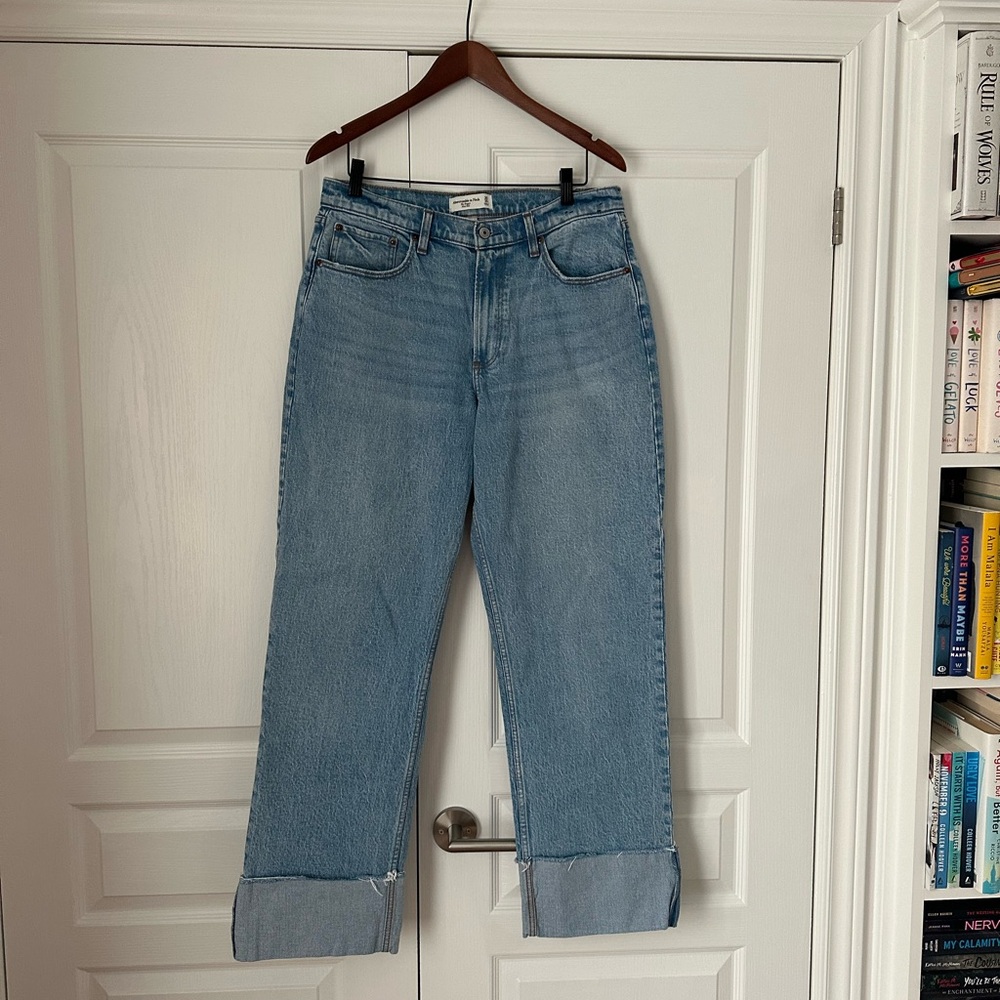 Abercrombie & Fitch Baggy Mid Rise Curve Love